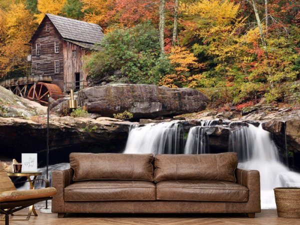 Jesenja Bajka Uz Vodopad